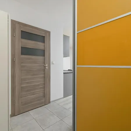 Elegant Studio With Balcony Katowice Bazantow 41D By Heyrent Апартаменты